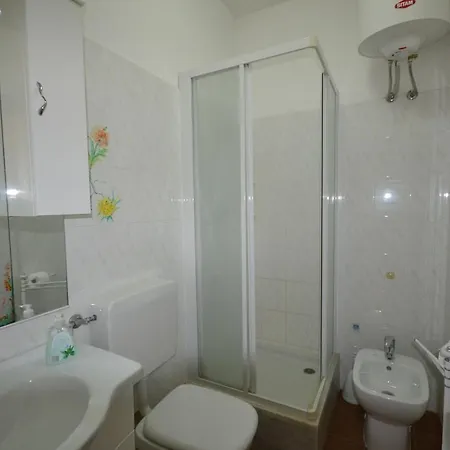 Santolina Apartament *